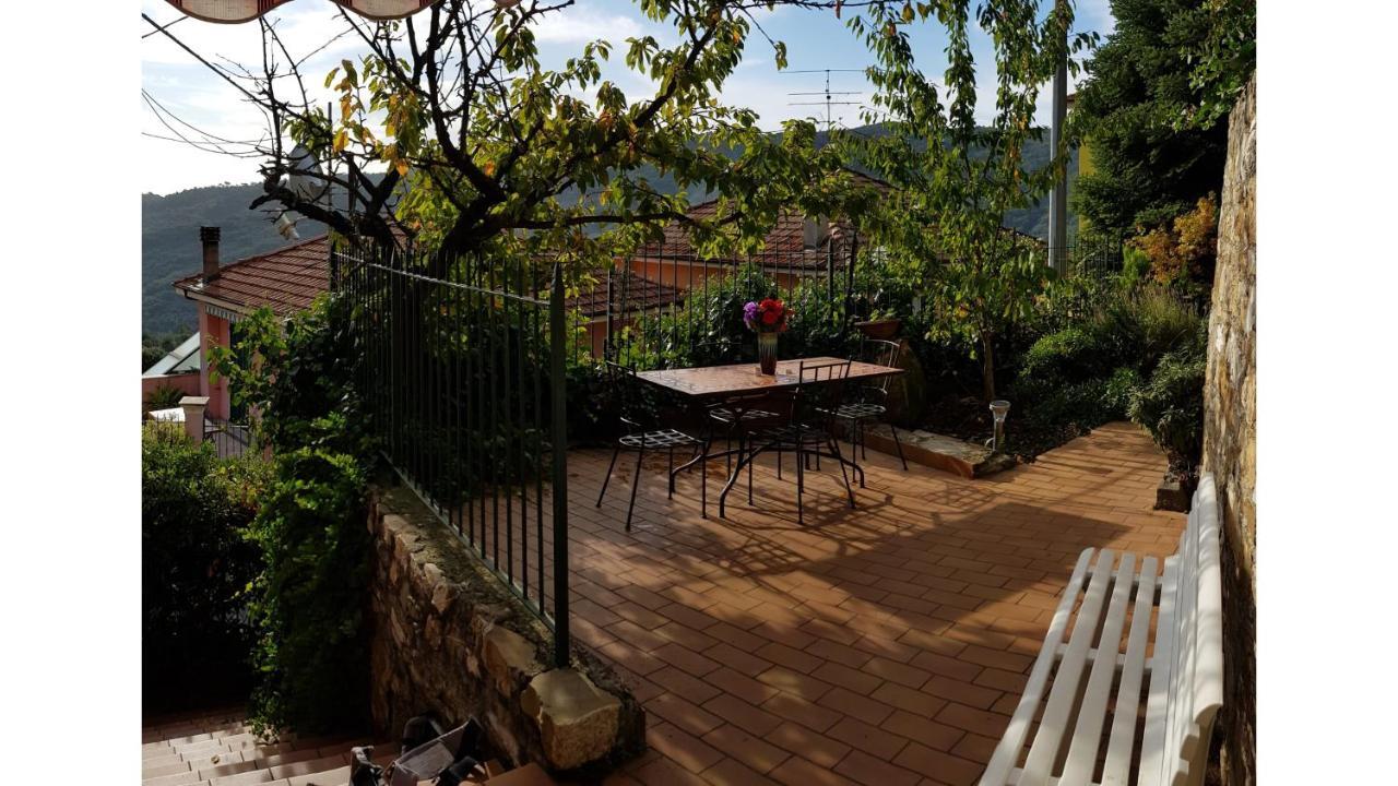 Casa Dalia Villa Pietrabruna Ngoại thất bức ảnh